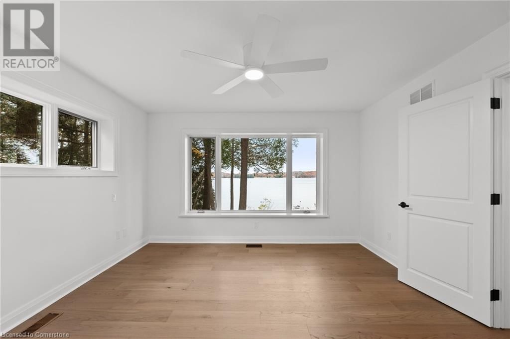 1009 SCOTTS BOATHOUSE ROAD Image 14