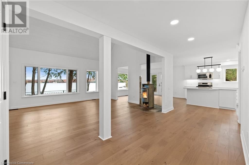 1009 SCOTTS BOATHOUSE ROAD Image 4