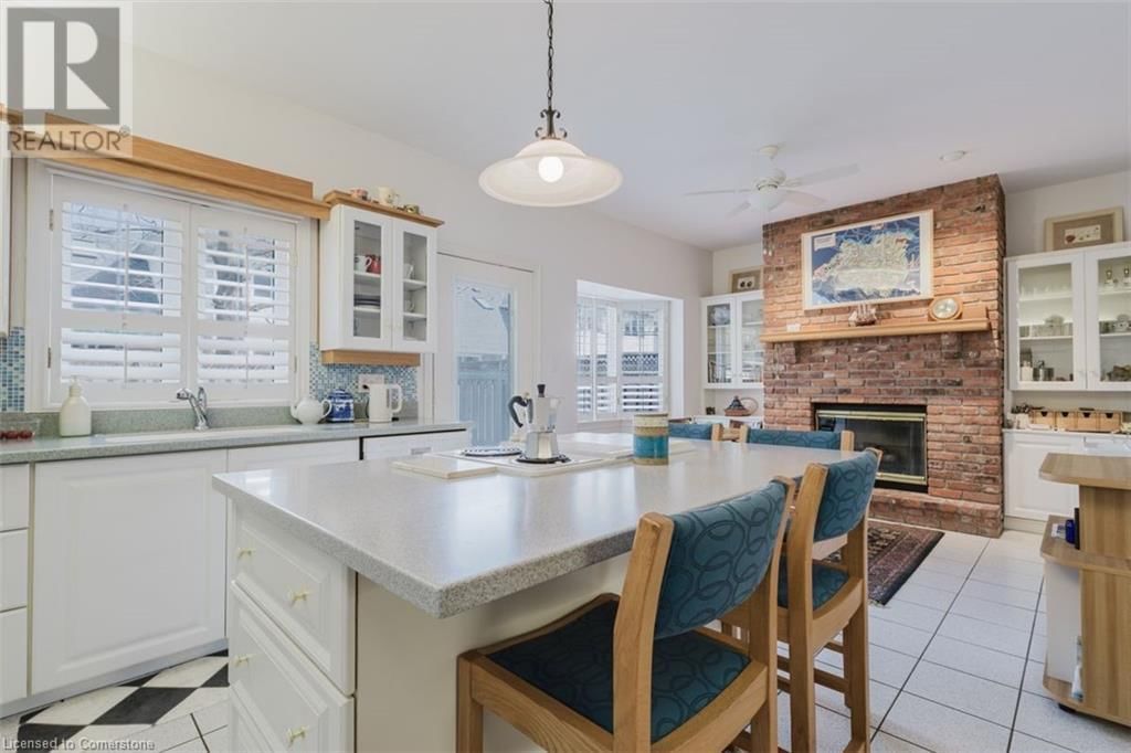 2 - 2407 WOODWARD AVENUE Image 7