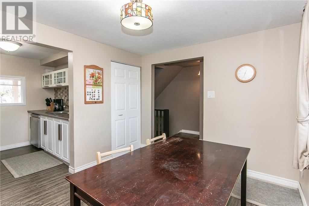 33 - 130 KINGSWOOD DRIVE Image 16