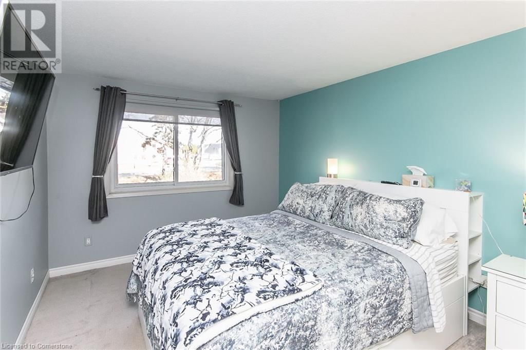 33 - 130 KINGSWOOD DRIVE Image 24