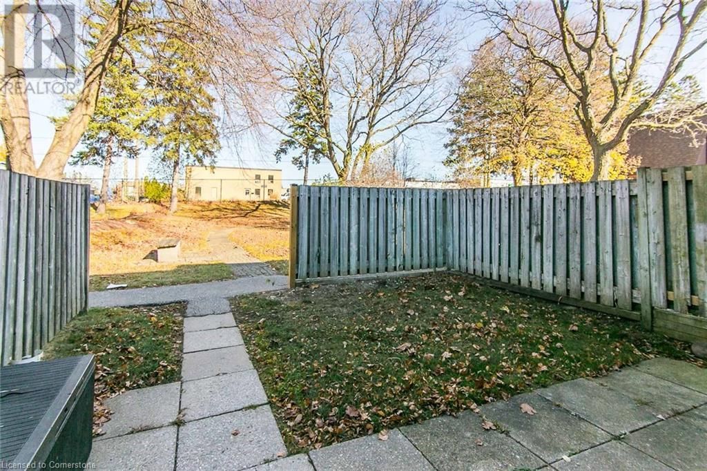 33 - 130 KINGSWOOD DRIVE Image 44