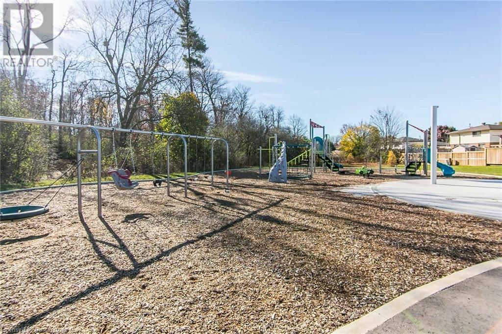 33 - 130 KINGSWOOD DRIVE Image 50