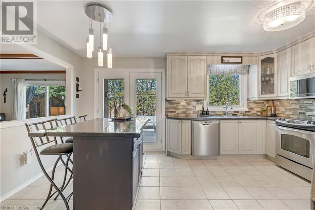 1351 BRYANSTON COURT Image 13