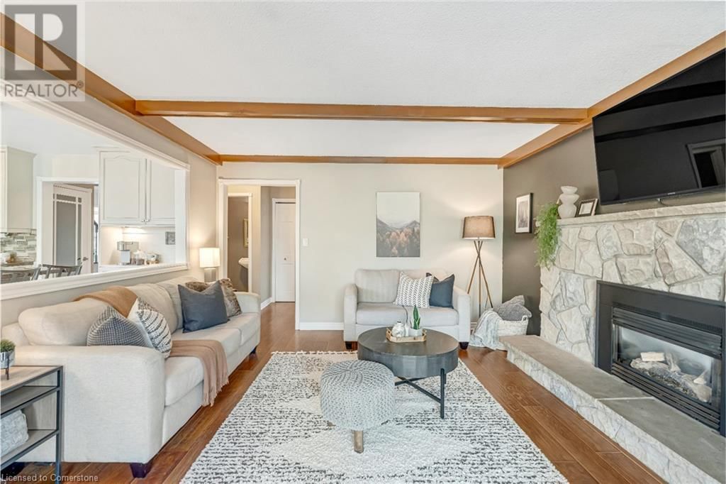 1351 BRYANSTON COURT Image 18