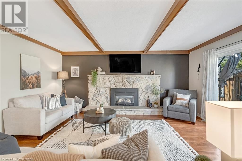 1351 BRYANSTON COURT Image 19