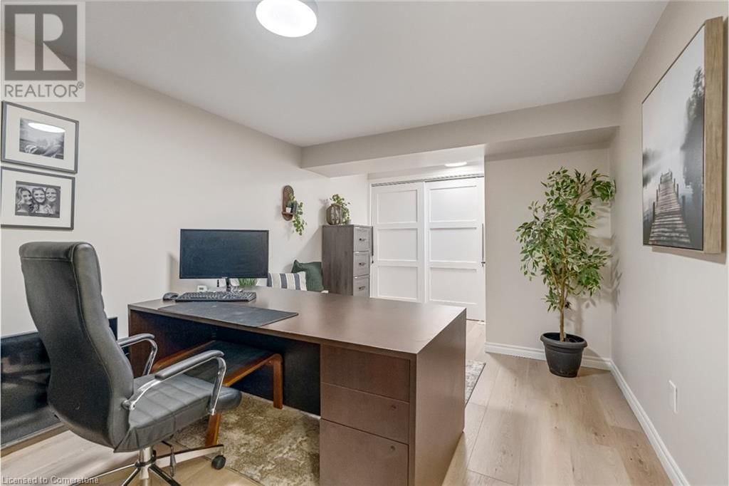 1351 BRYANSTON COURT Image 37