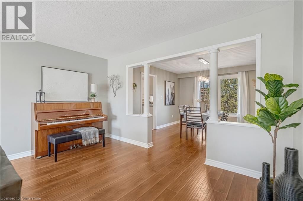 1351 BRYANSTON COURT Image 9