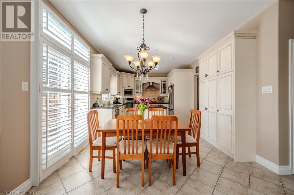 449 KELSO DRIVE Image 17