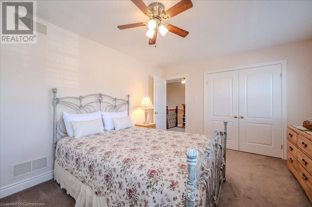 449 KELSO DRIVE Image 36