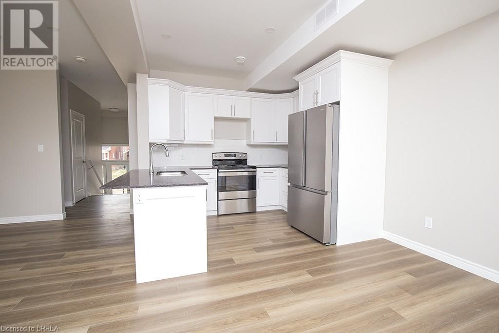 355 WELLINGTON STREET Image 30