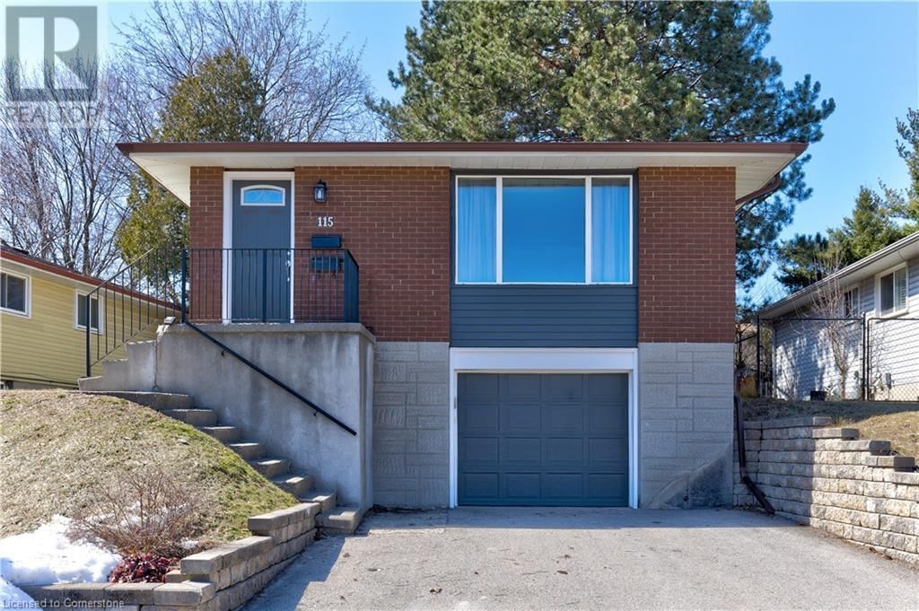 115 CEDARHILL CRESCENT Image 2