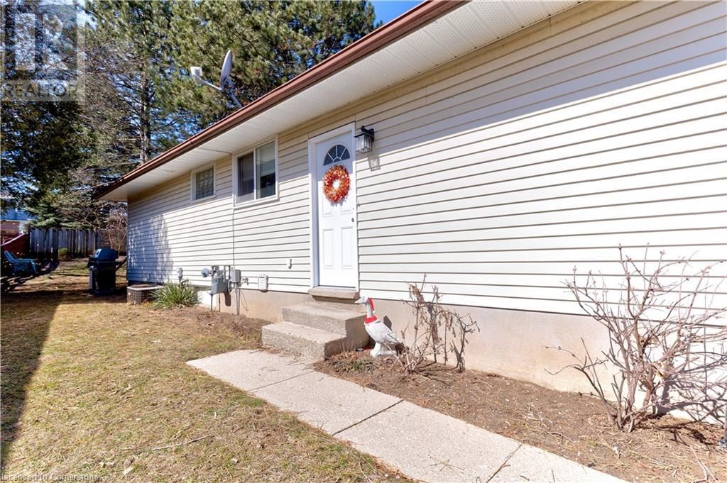 115 CEDARHILL CRESCENT Image 20