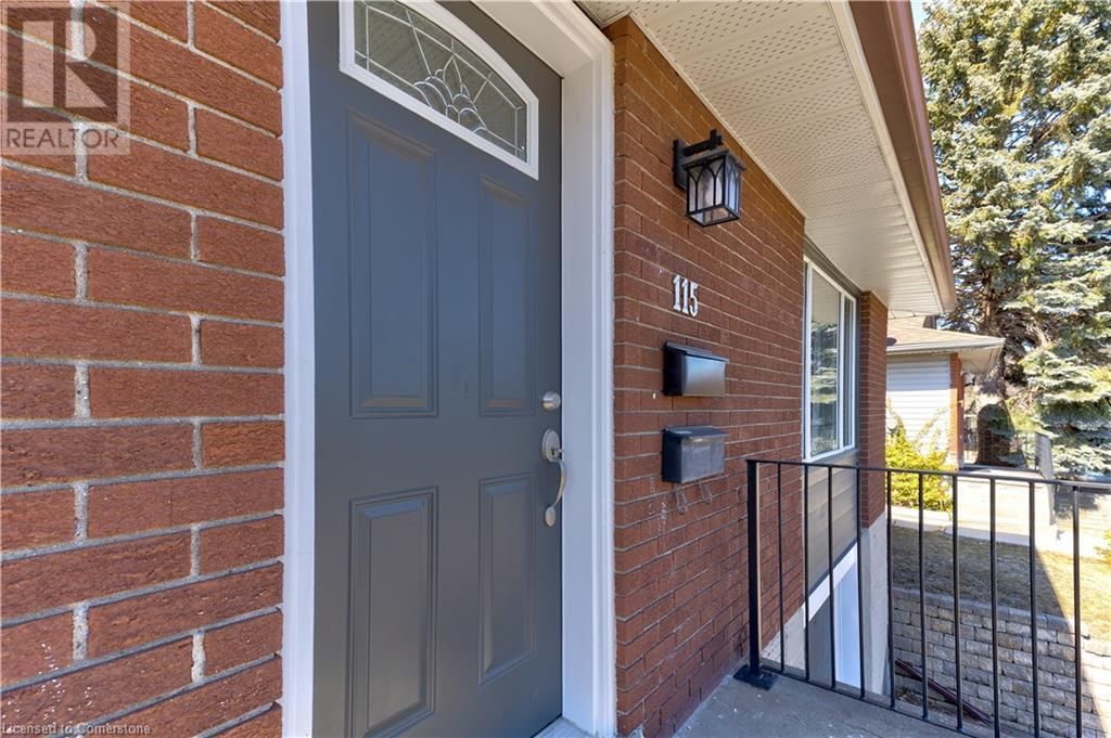 115 CEDARHILL CRESCENT Image 4