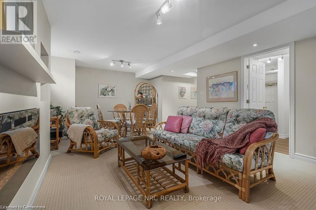 38 COLONEL BUTLER CRESCENT Image 29