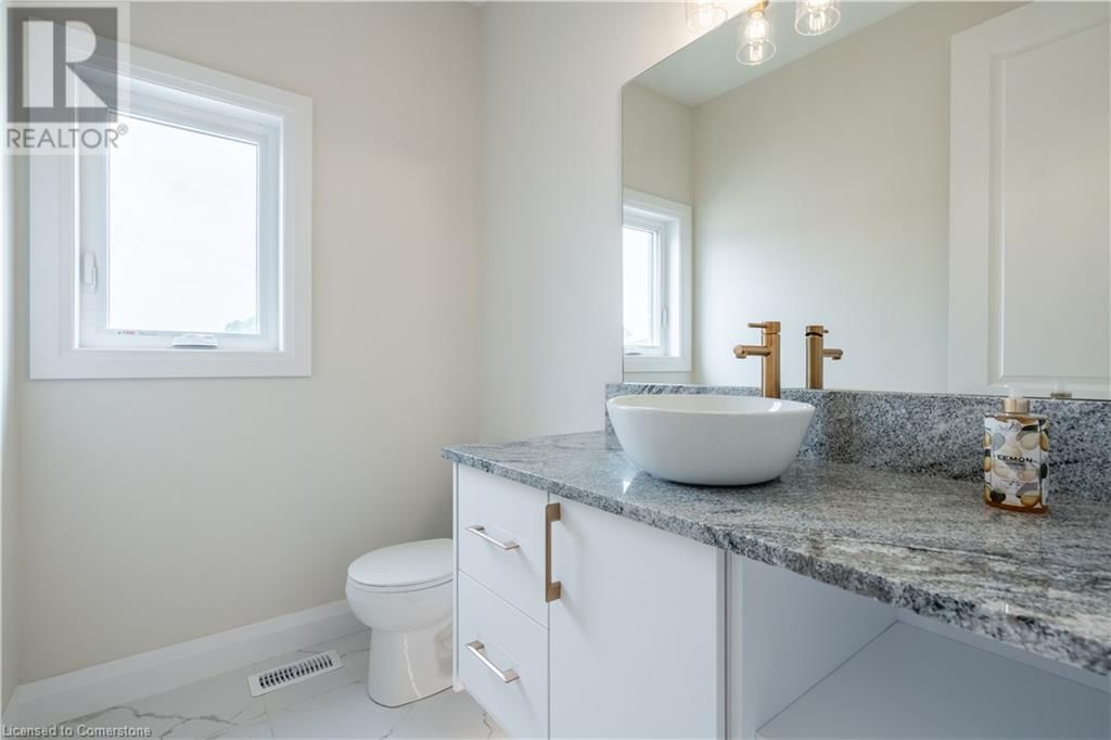 183 WALKER ROAD Image 12