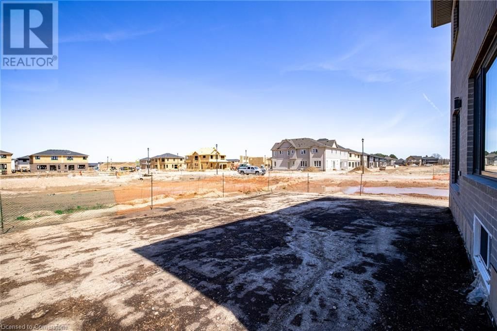 183 WALKER ROAD Image 26