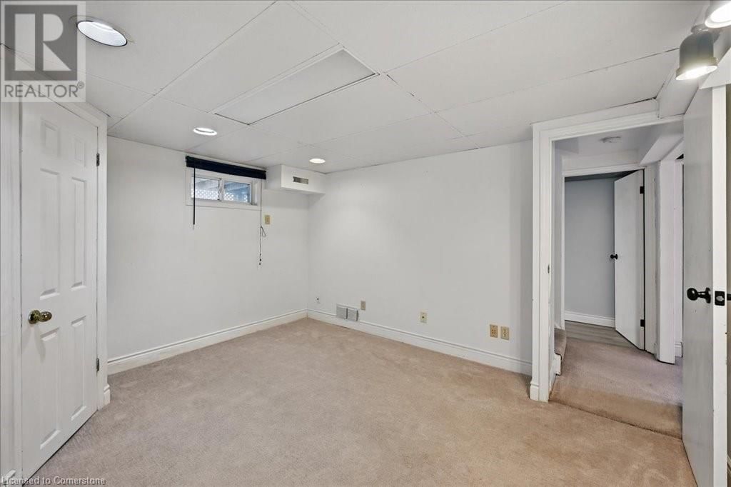 433 EAST 38TH STREET Image 27