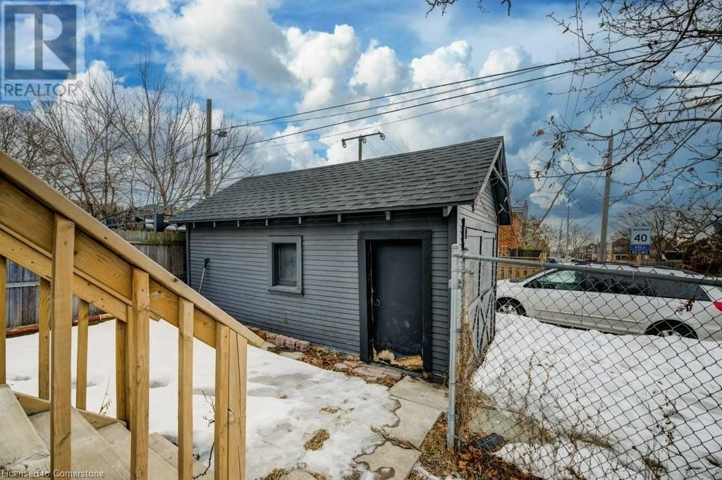 145 GAGE AVENUE NORTH Image 24