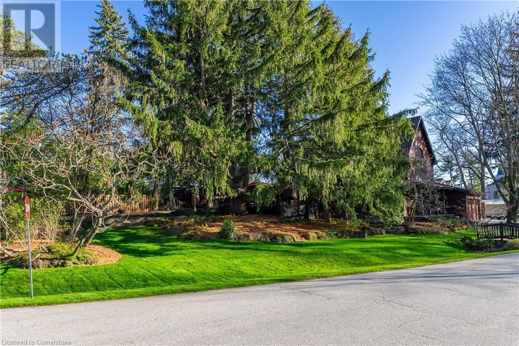 1194 STIRLING DRIVE Image 37