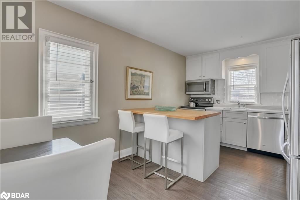 15 PARKSIDE DRIVE Image 2