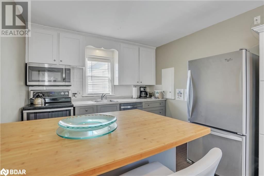 15 PARKSIDE DRIVE Image 3