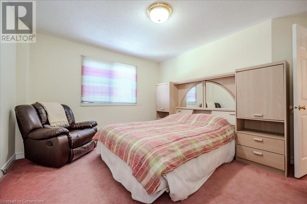 53 LYNNVALLEY CRESCENT Image 36