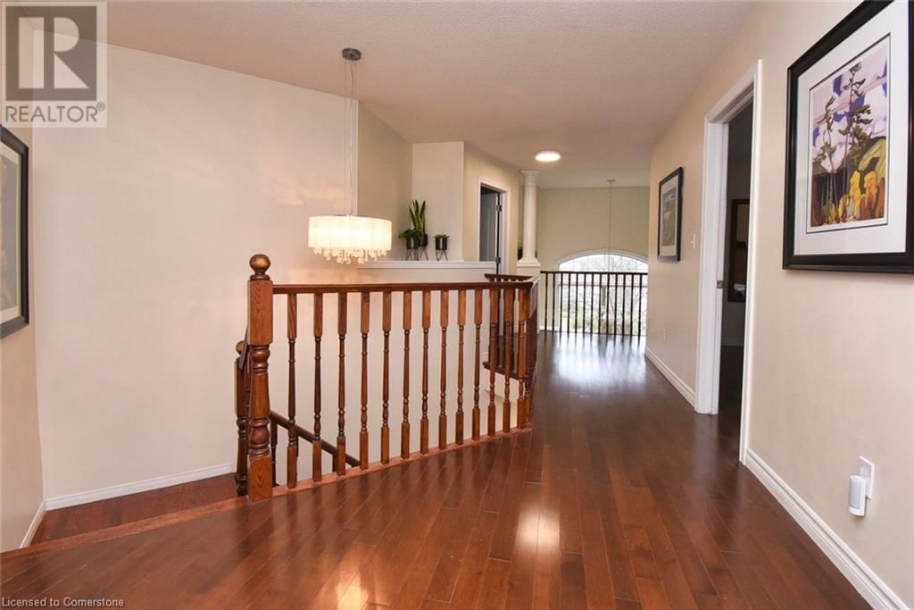 47 SURREY DRIVE Image 23