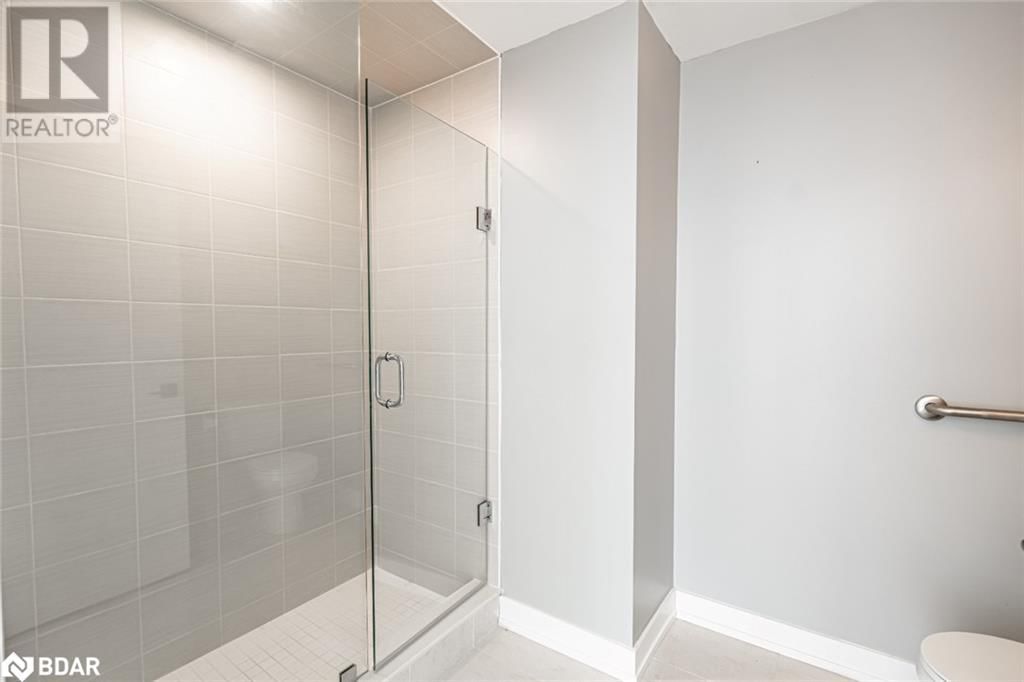 215 - 4 SPICE WAY Image 10