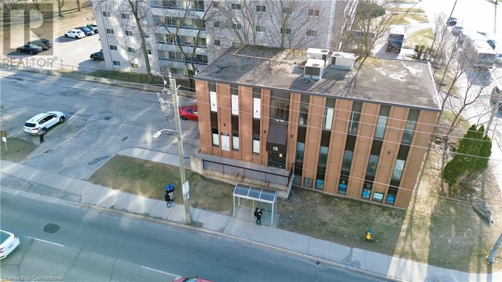 101 - 15 WESTMOUNT ROAD SOUTH Image 3
