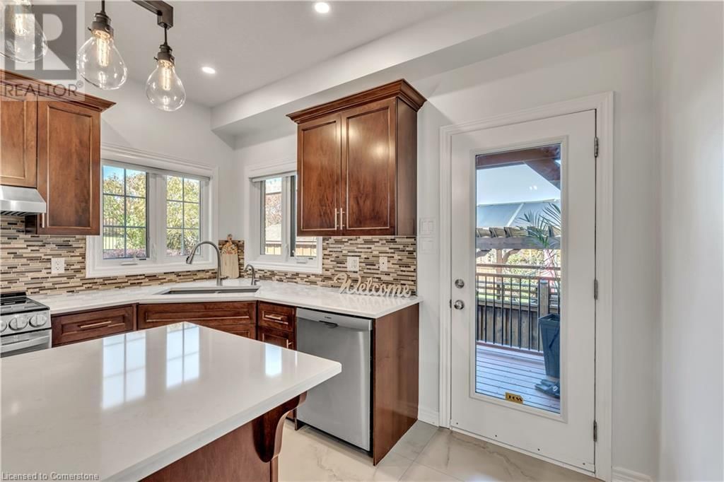 48 ISAIAH DRIVE Image 17