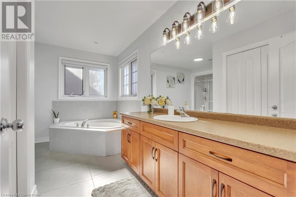 48 ISAIAH DRIVE Image 33