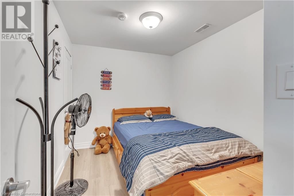 48 ISAIAH DRIVE Image 41
