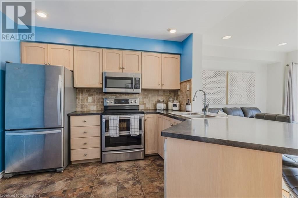 66 FOXBOROUGH DRIVE Image 10
