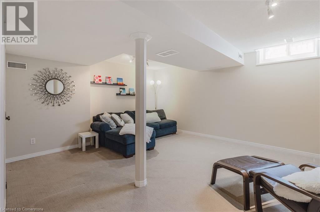 66 FOXBOROUGH DRIVE Image 24