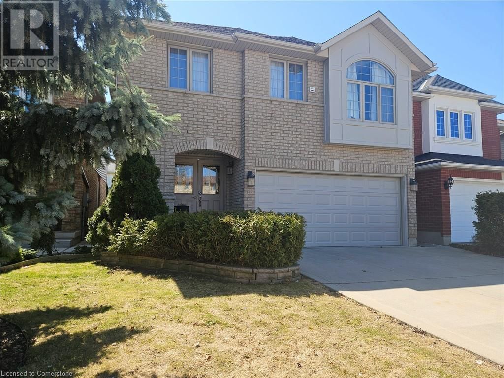 19 CLAUDETTE GATE Image 1