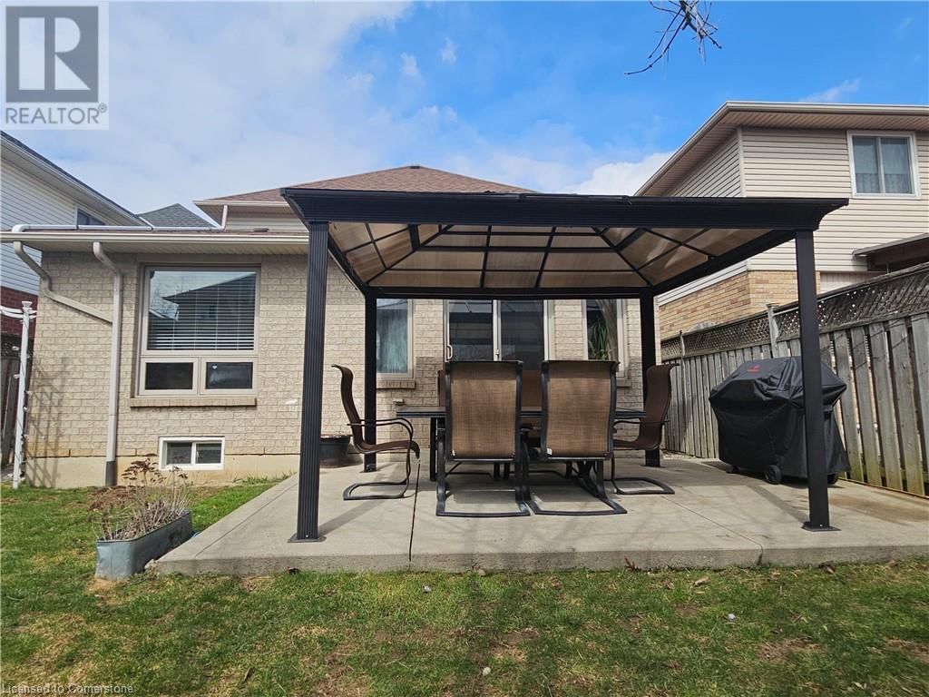 19 CLAUDETTE GATE Image 41