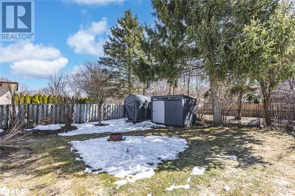 233 GROVE STREET EAST Image 19