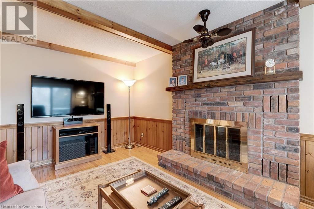 2251 MANSFIELD DRIVE Image 18