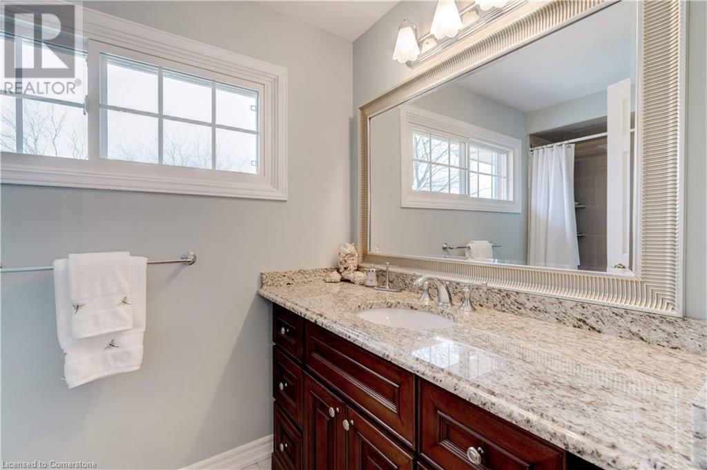 2251 MANSFIELD DRIVE Image 30