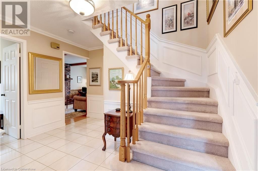 2251 MANSFIELD DRIVE Image 5