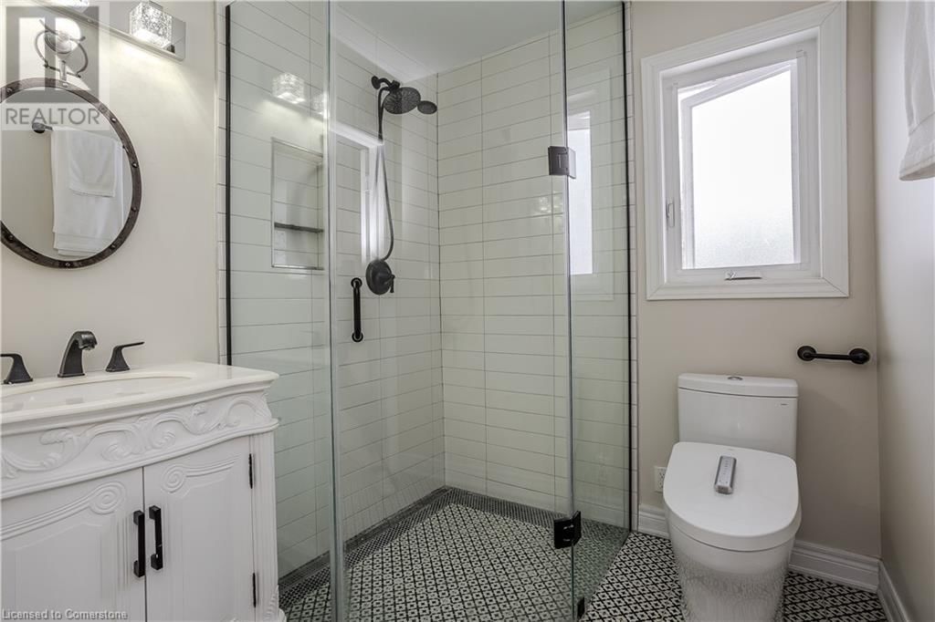 10 KARENDALE CRESCENT Image 35