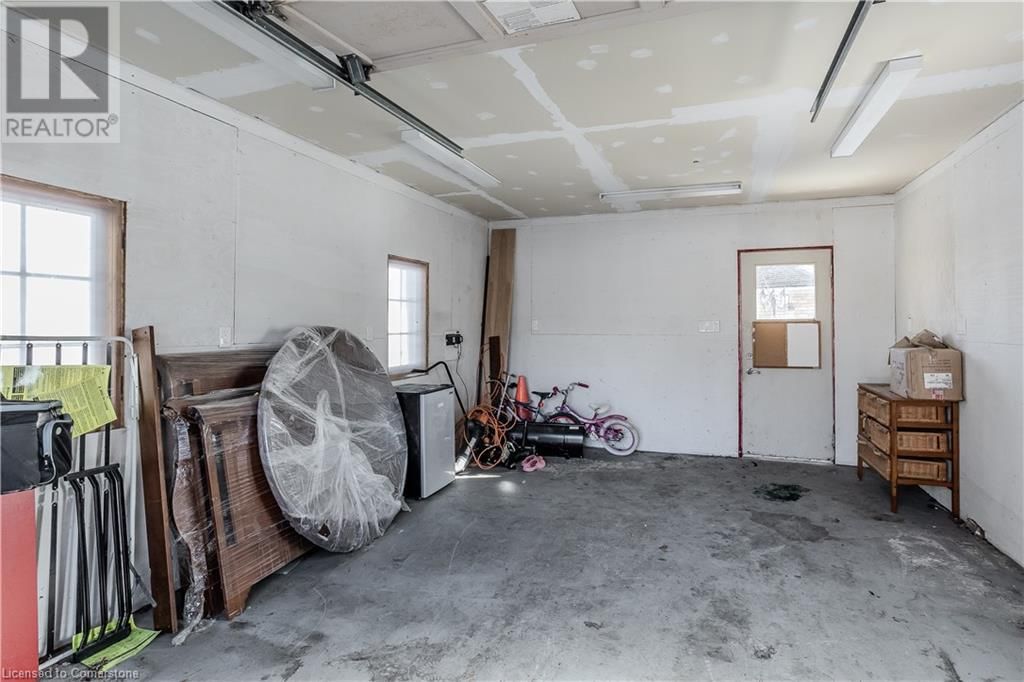 10 KARENDALE CRESCENT Image 47