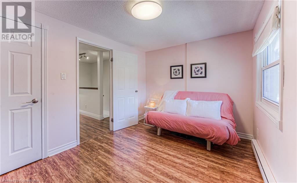 D - 651 ALBERT STREET Image 26