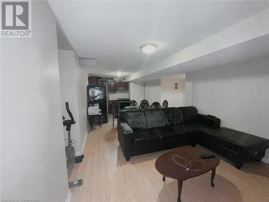 Basement - 27 AMBERCROFT STREET Image 4