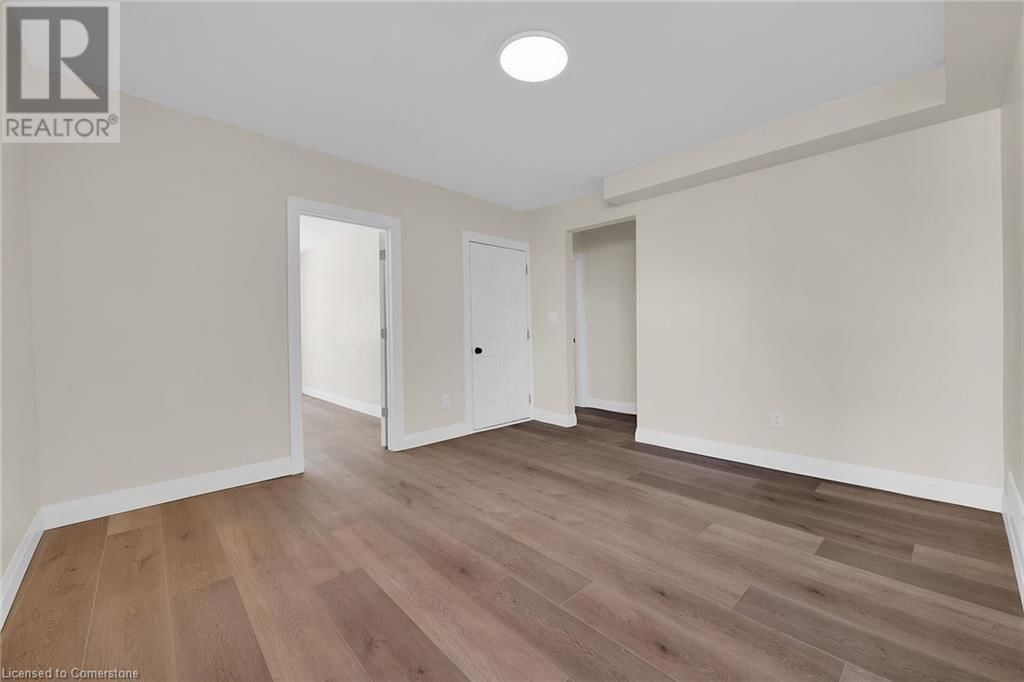 92 PEARL STREET SOUTH Image 12