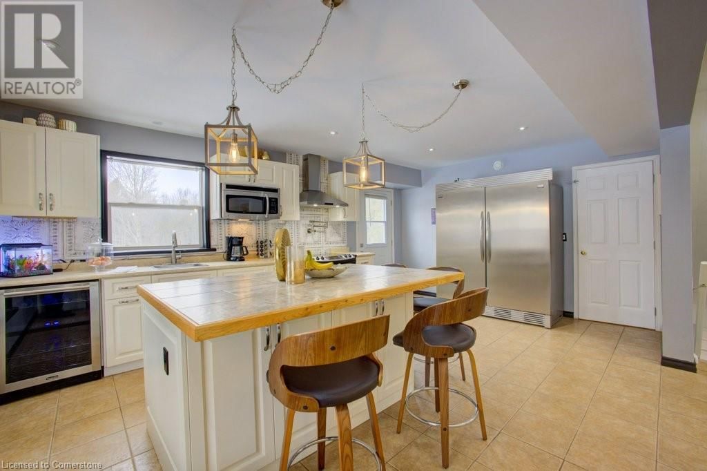 179482 GREY ROAD 17 Image 15