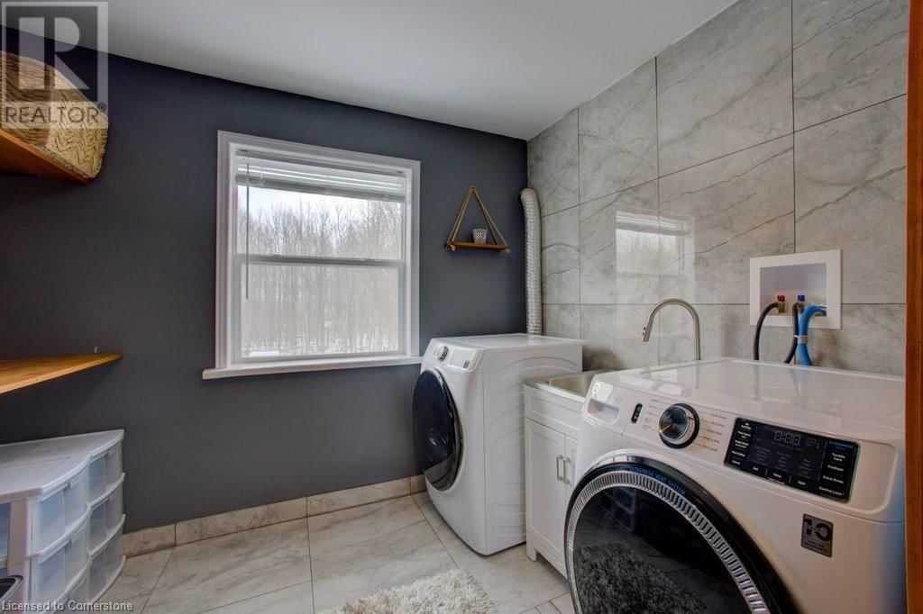 179482 GREY ROAD 17 Image 25