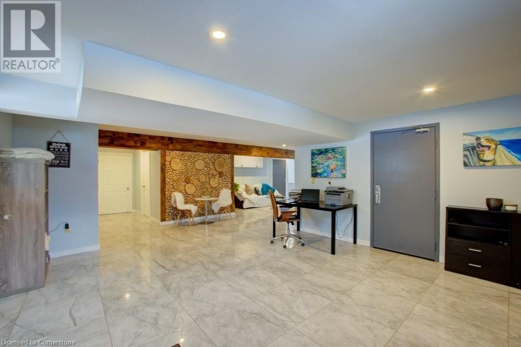 179482 GREY ROAD 17 Image 34