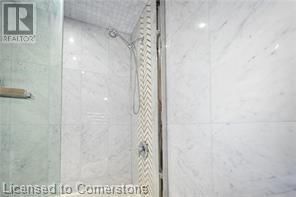 48 LARCHWOOD CIRCLE Image 19